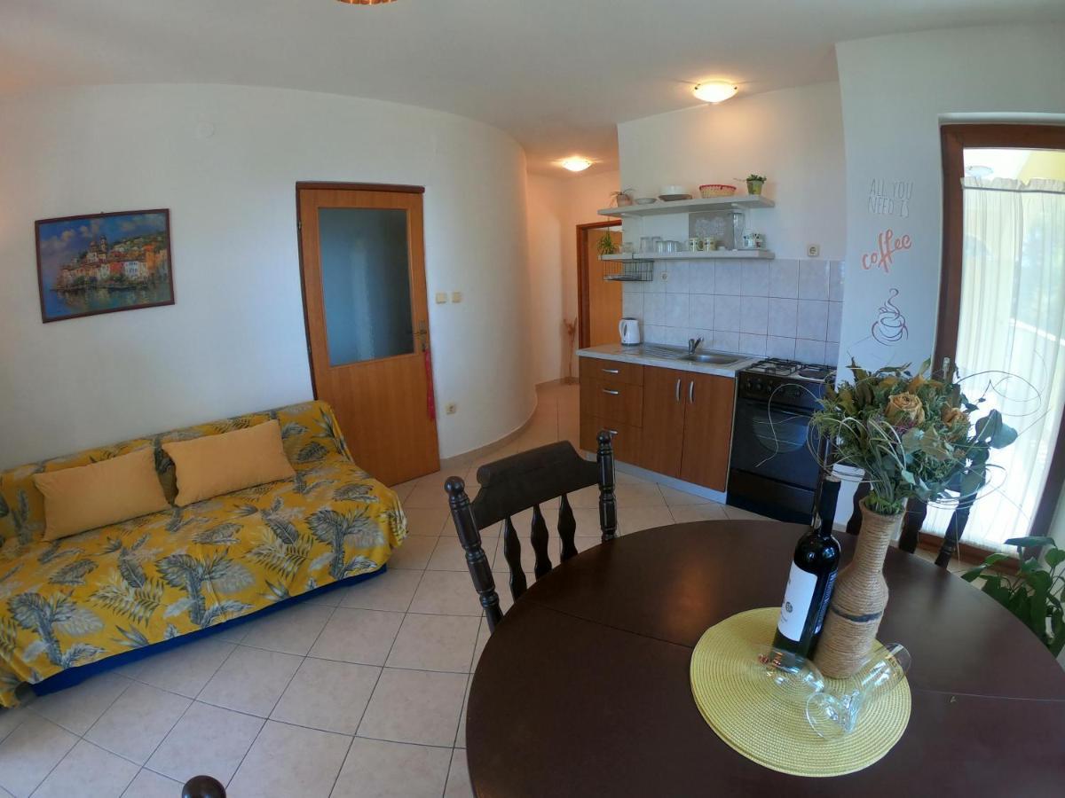 Apartments Stanko Petrčane Kültér fotó