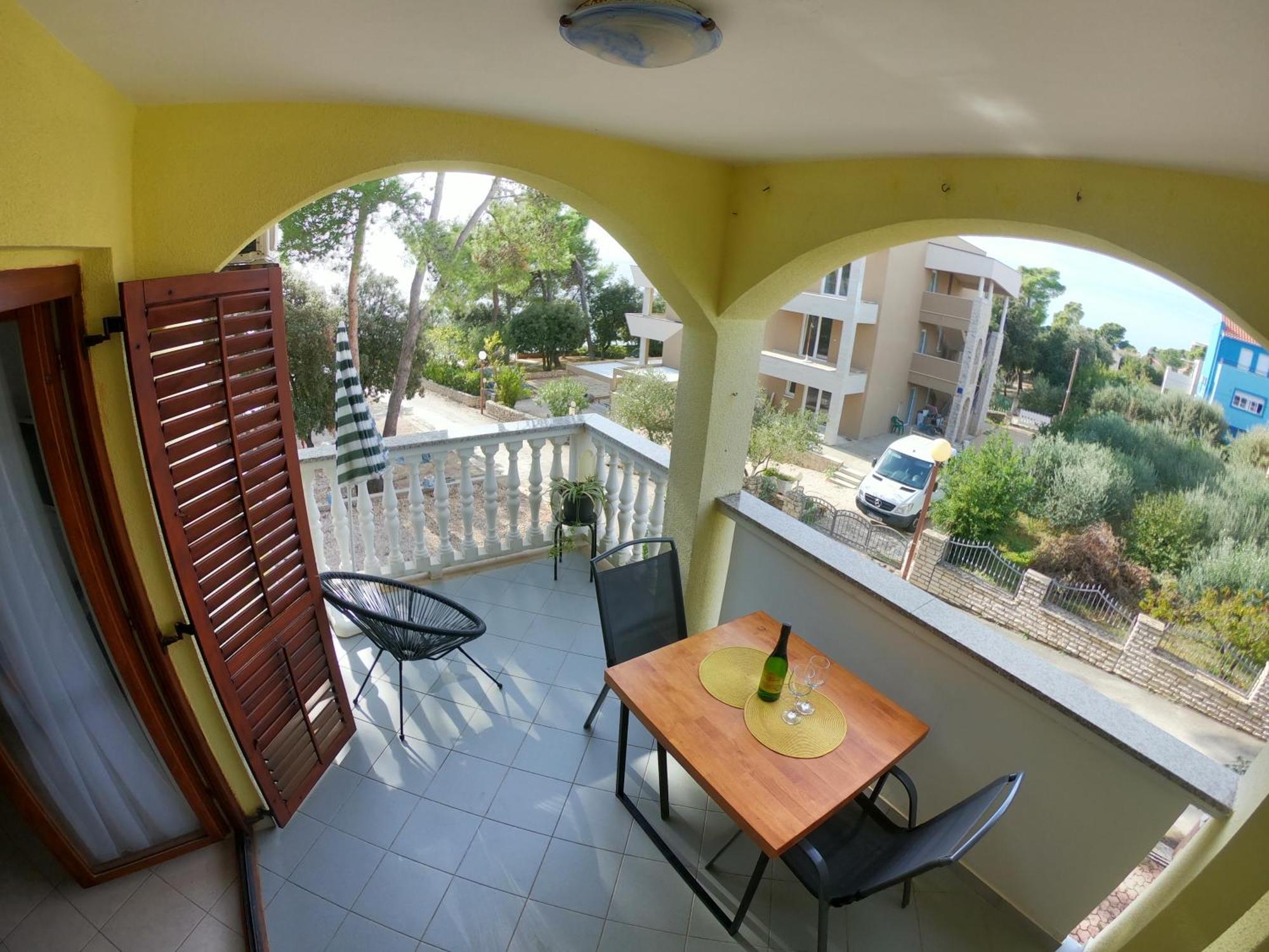 Apartments Stanko Petrčane Kültér fotó