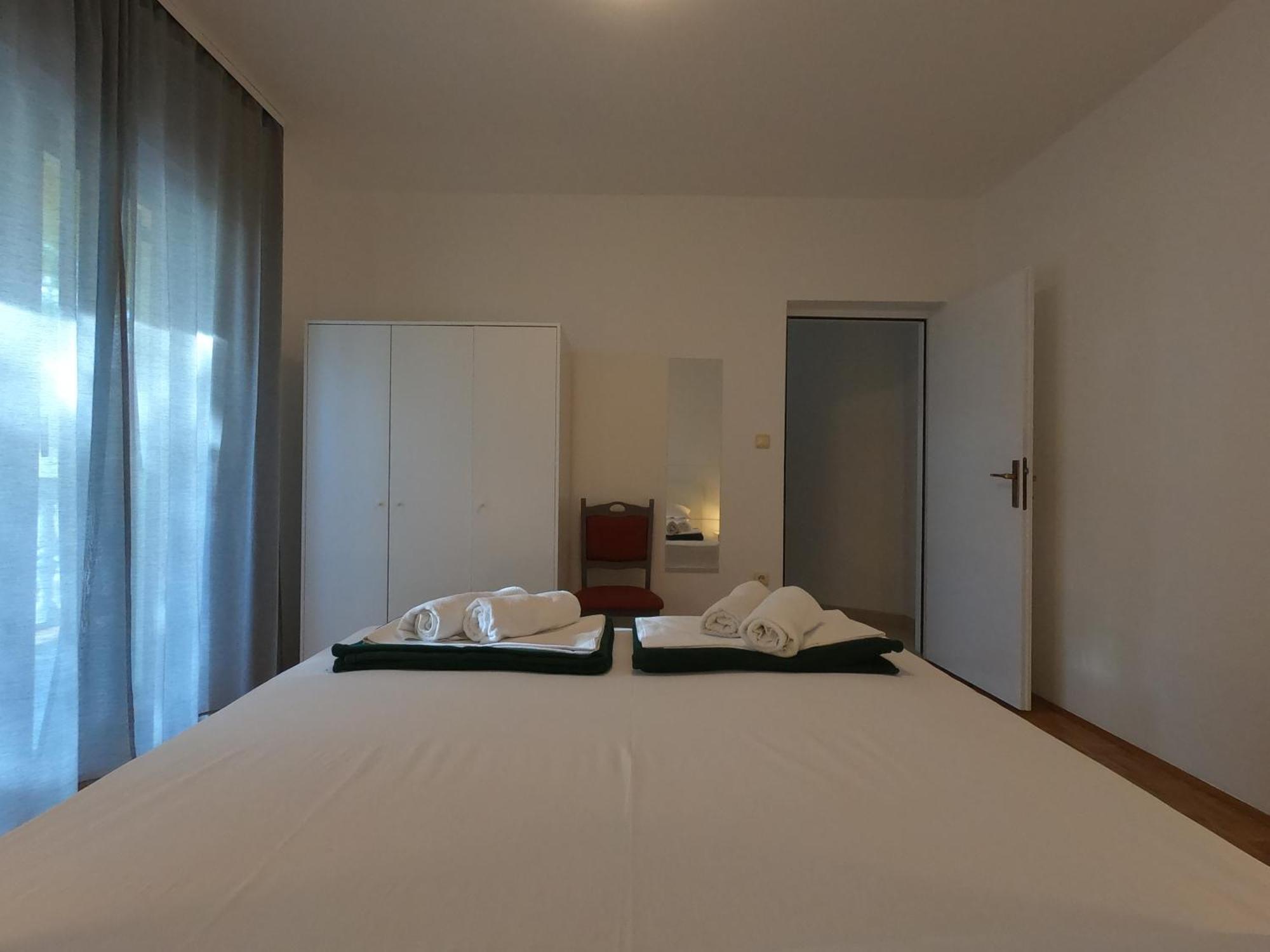 Apartments Stanko Petrčane Kültér fotó